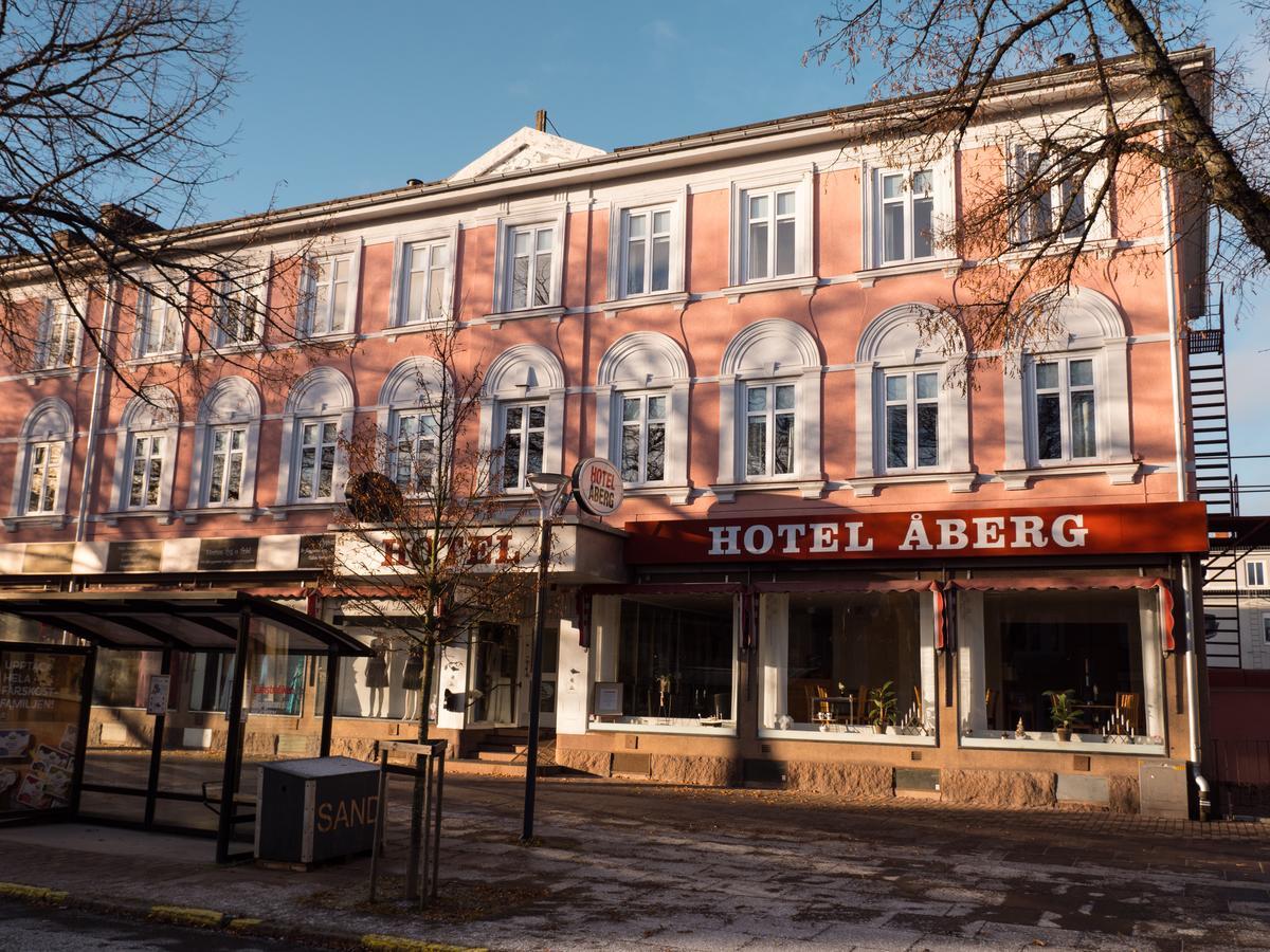 Hotel Aberg Centralhotellet Tranas Luaran gambar